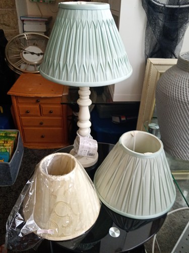 Lamp with two extra shades - lamp,